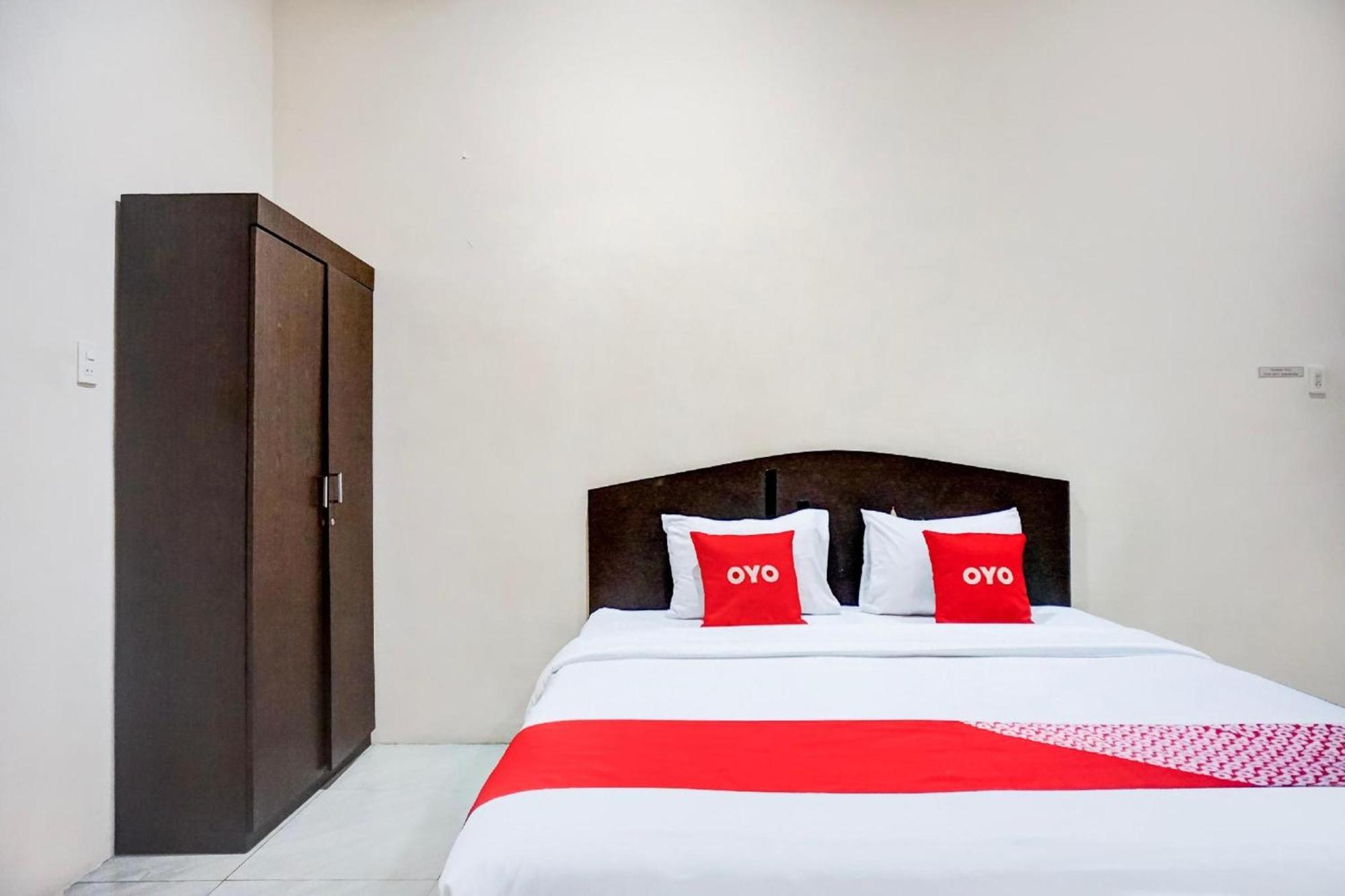 Hotel O Medan City Near Lapangan Benteng Formerly Ralica Residence Ngoại thất bức ảnh