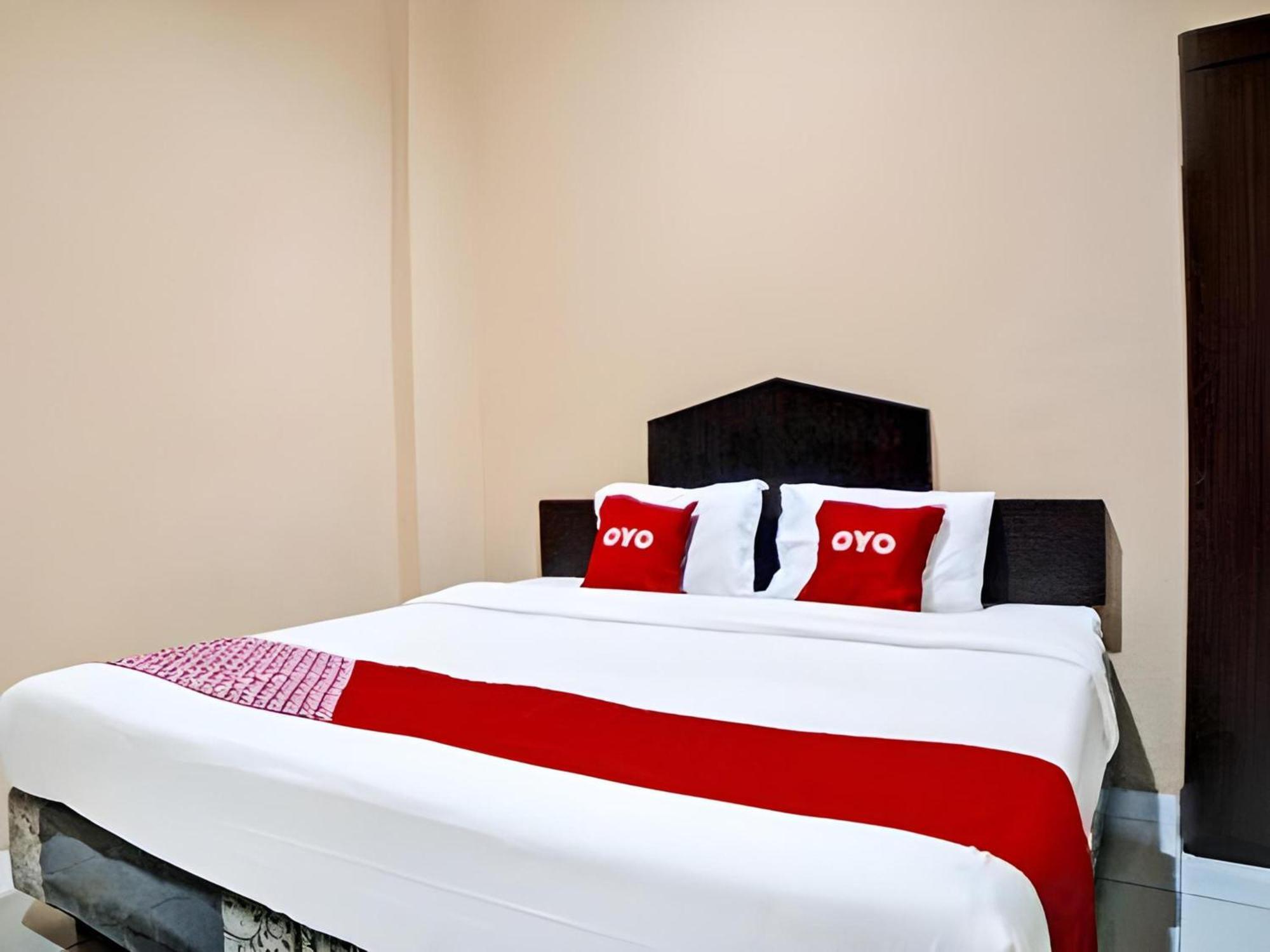 Hotel O Medan City Near Lapangan Benteng Formerly Ralica Residence Ngoại thất bức ảnh