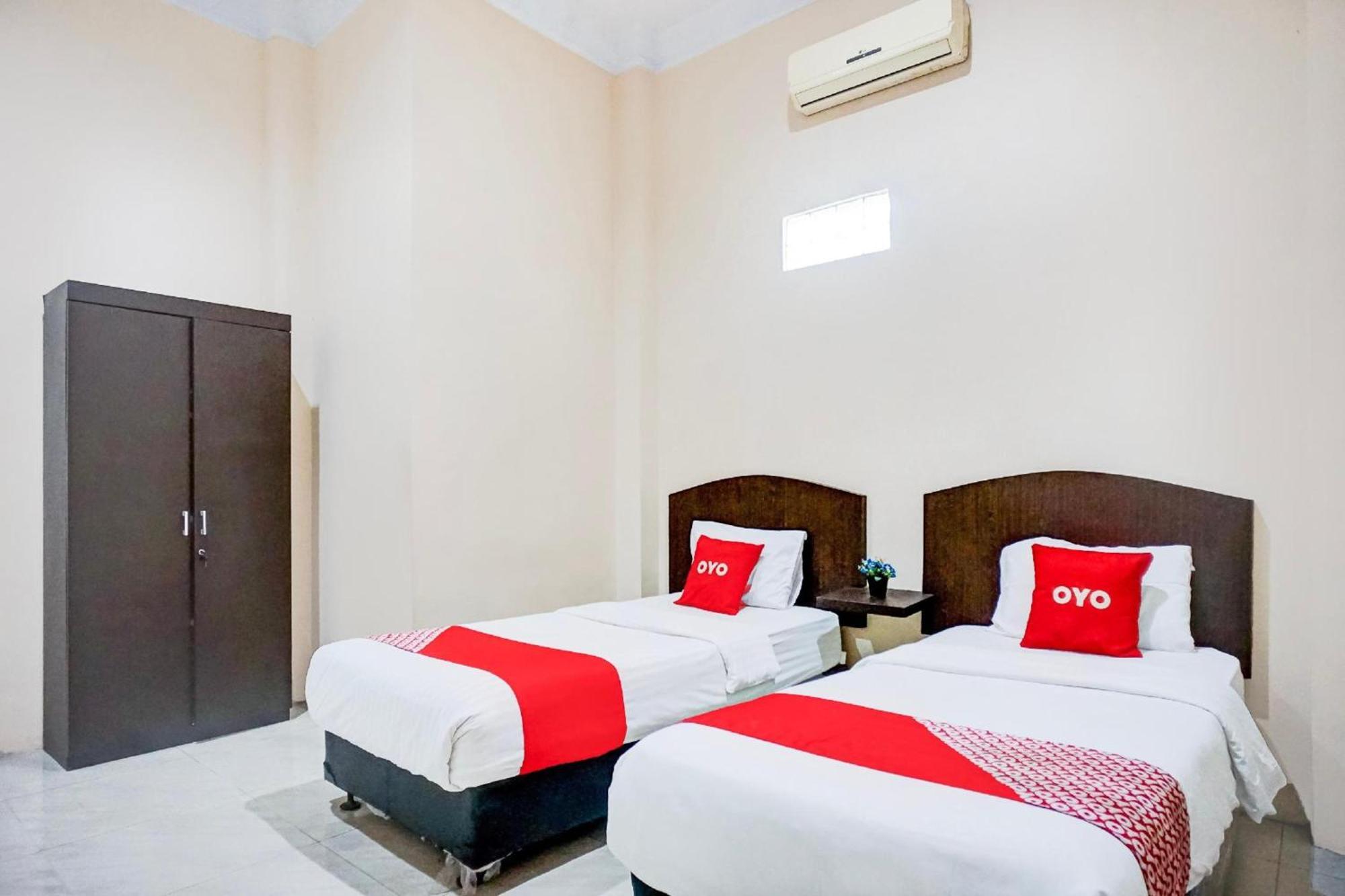 Hotel O Medan City Near Lapangan Benteng Formerly Ralica Residence Ngoại thất bức ảnh