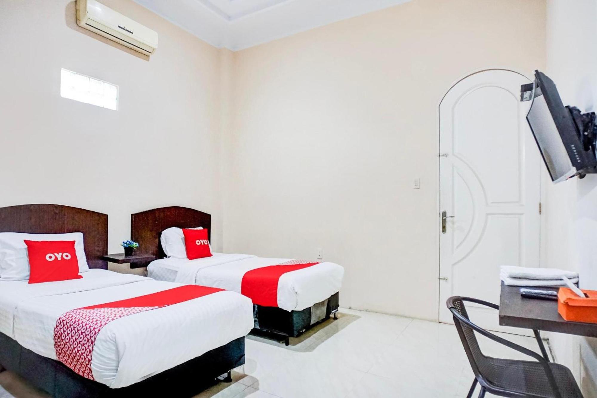 Hotel O Medan City Near Lapangan Benteng Formerly Ralica Residence Ngoại thất bức ảnh