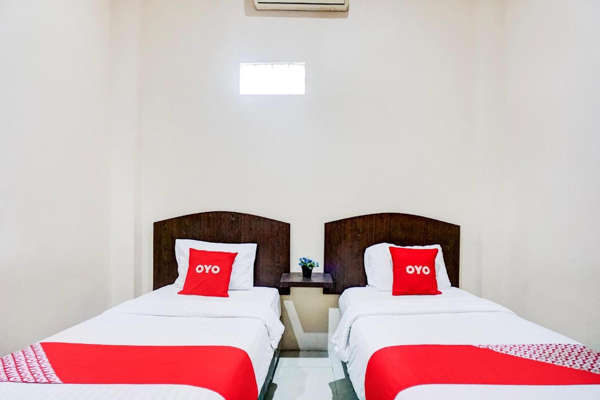 Hotel O Medan City Near Lapangan Benteng Formerly Ralica Residence Ngoại thất bức ảnh