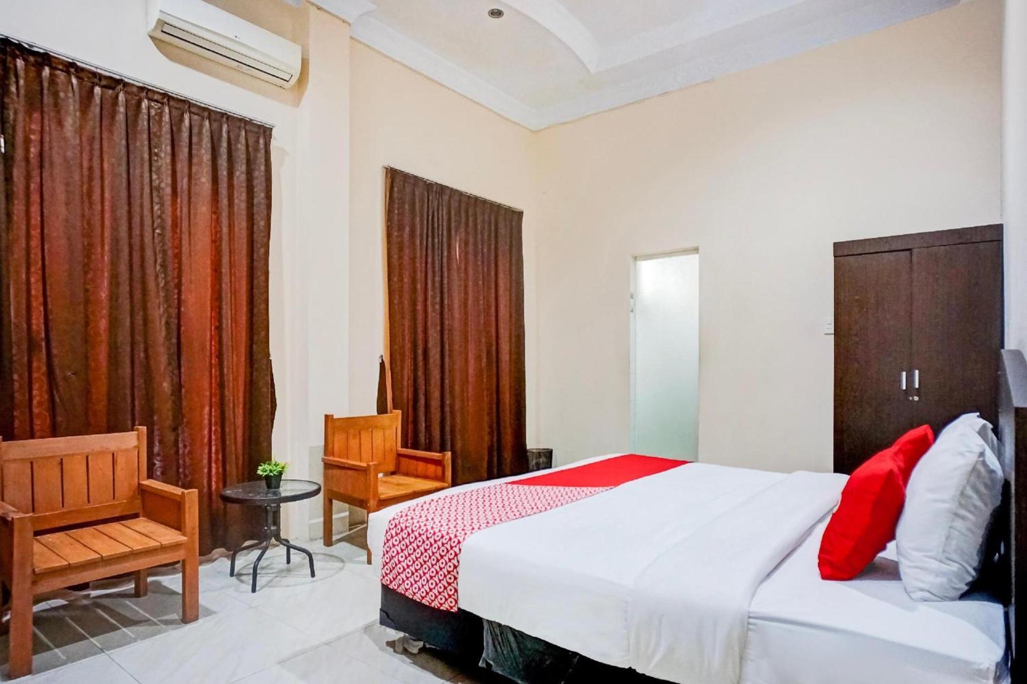 Hotel O Medan City Near Lapangan Benteng Formerly Ralica Residence Ngoại thất bức ảnh