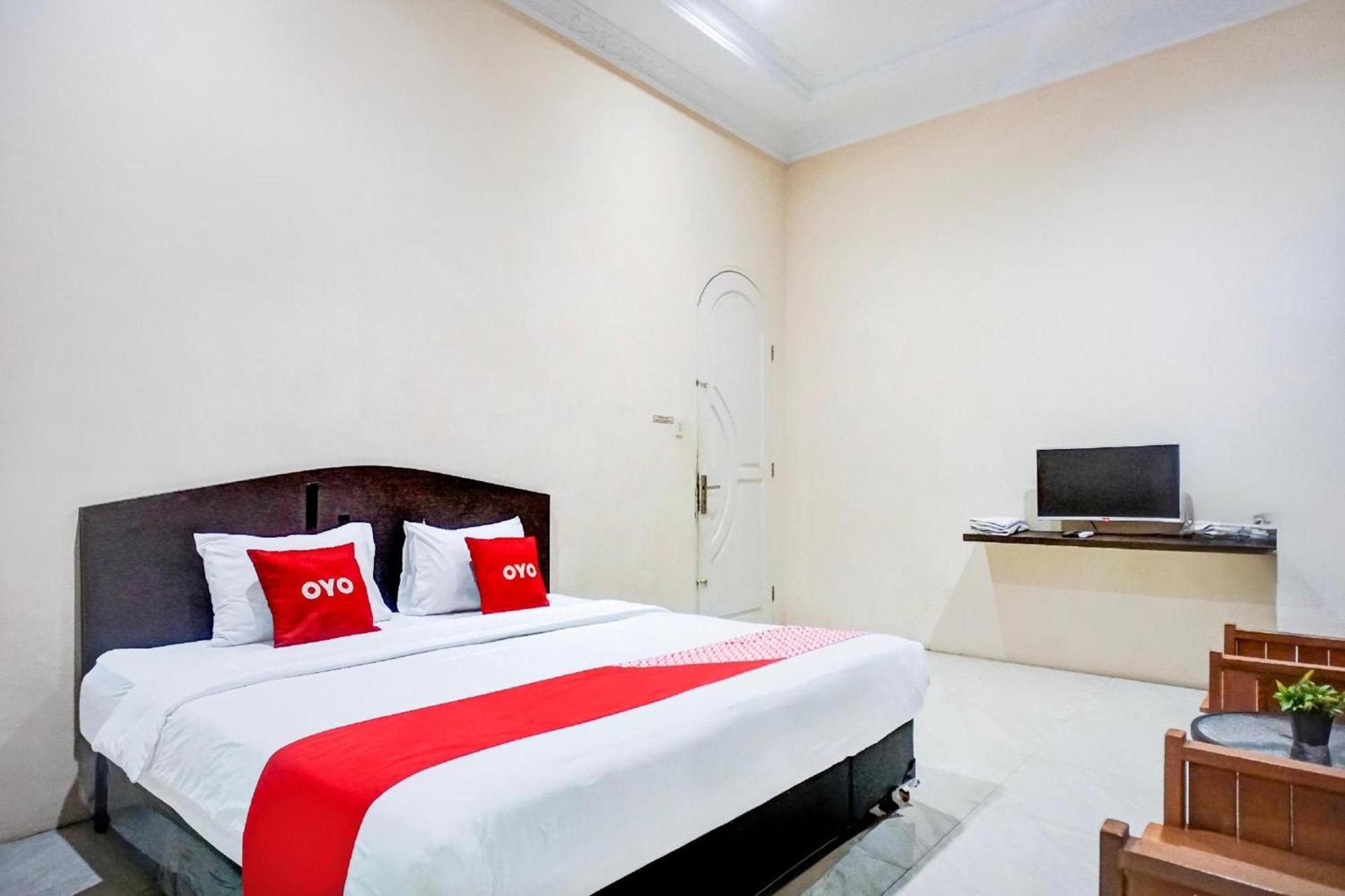 Hotel O Medan City Near Lapangan Benteng Formerly Ralica Residence Ngoại thất bức ảnh